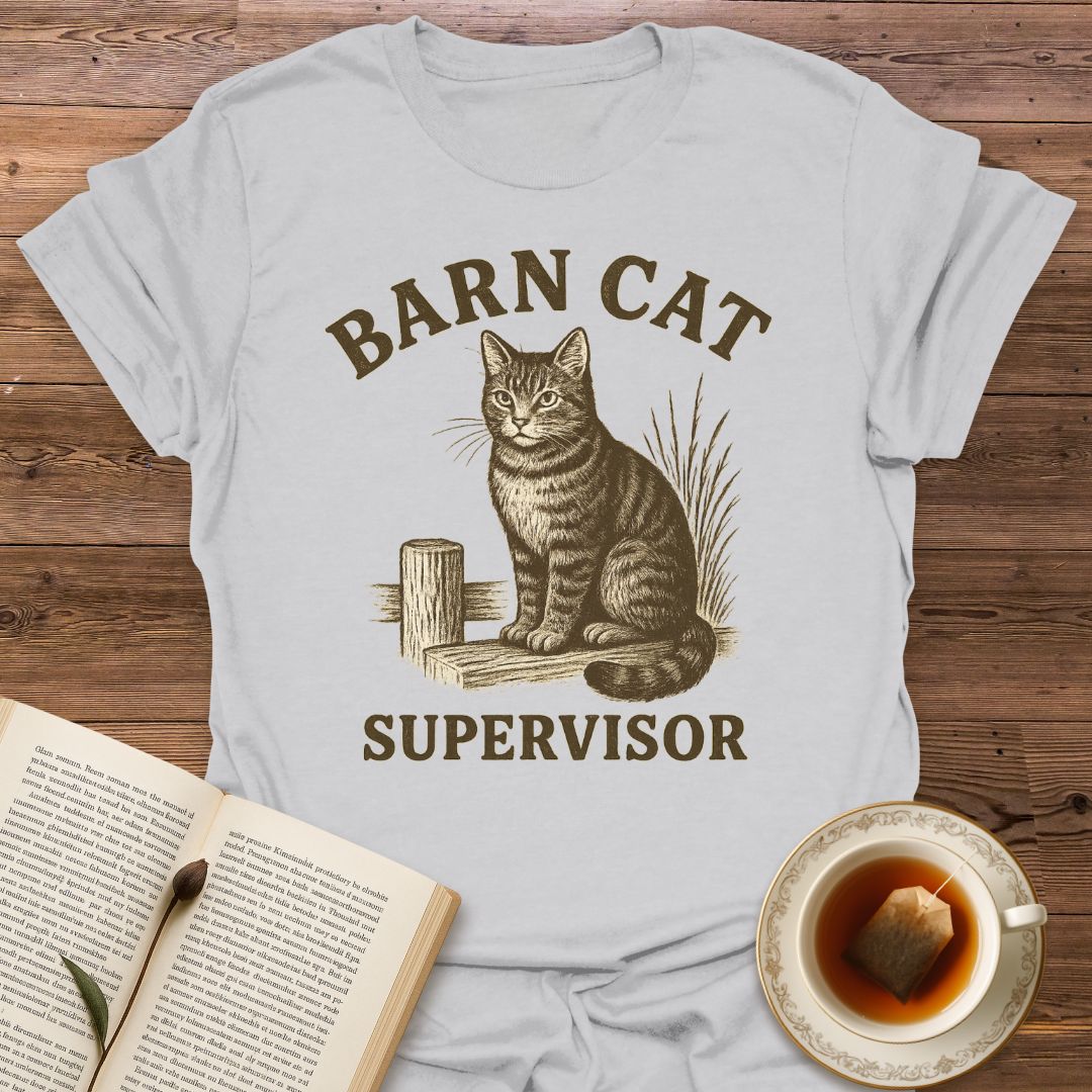 Barn Cat Supervisor - Classic T-Shirt